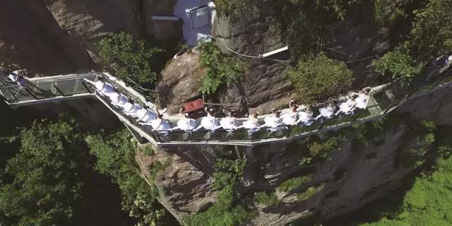 岳陽(yáng)平江石牛寨高空玻璃橋一日游 岳陽(yáng)平江石牛寨高空玻璃橋一日游