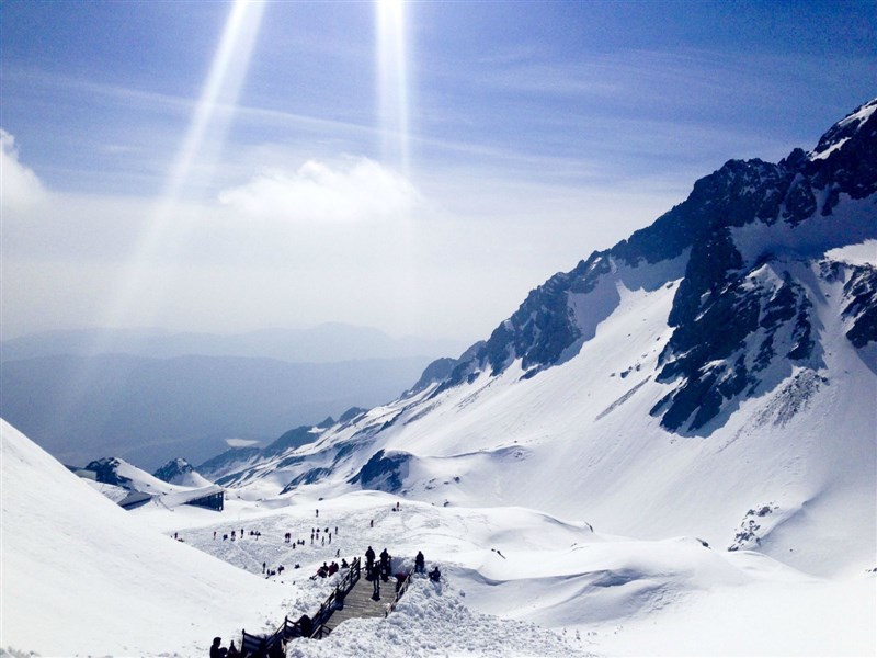 速度與激情—直飛麗江大理5日純玩小包團(tuán) 速度與激情—直飛麗江大理5日純玩小包團(tuán)
