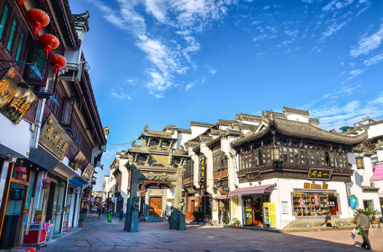 黃山、秀水千島湖、水墨宏村、西遞徽州古城高鐵純玩5日游